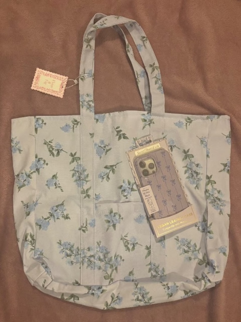 Bogo bundle lot! Deal of purple leather iPhone 16 pro phone case & floral tote